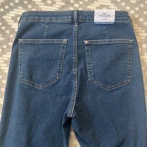 H&M  SKINNY HIGH WAIST/ANKLE LENGHT
COUPE MOULANTE